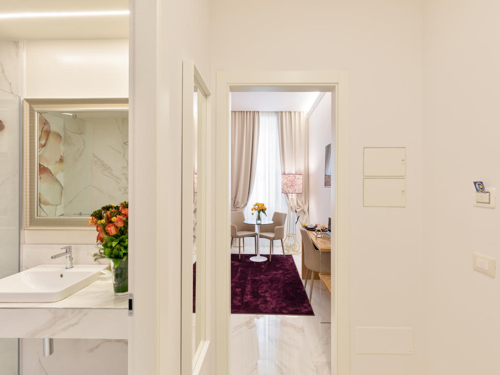 Room 1