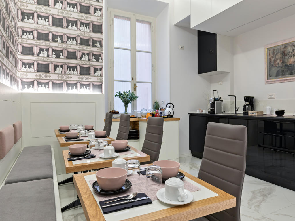 Room 1